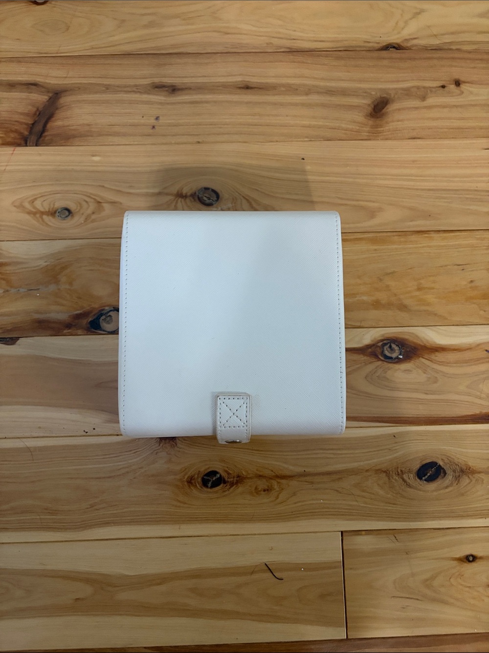 Compact White Women's jewelry box